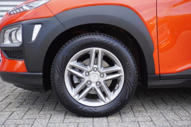 Hyundai Kona 1.0 T-GDI Essence / Trekhaak / Camera / Navigatie