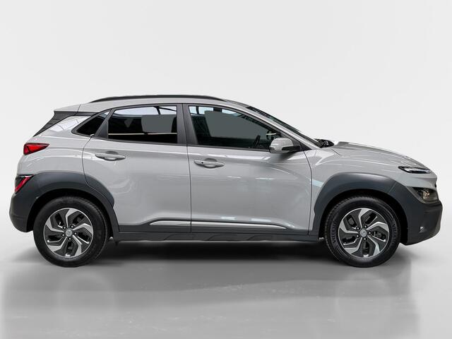 Hyundai Kona 1.6 GDI HEV Fashion I Trekhaak I CarPlay I Adaptive I Camera I Head-Up Display I