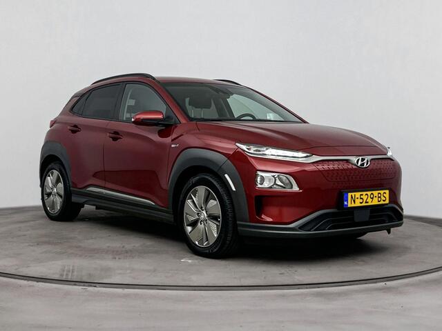 Hyundai Kona EV Fashion 64 kWh | SOH | Navi | Stoelverwarming | Head Up Display | Blind spot | Privacy glass