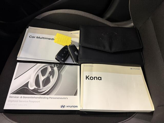 Hyundai Kona 1.0T Essence / Dealer Onderhouden / Trekhaak / 1200KG Trekgewicht / Navigatie / Achteruitrijcamera / Krell Audio / Parkeersensoren Achter / All-Season Banden /