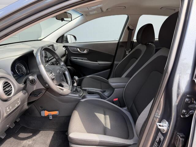 Hyundai Kona 1.0T Essence / Dealer Onderhouden / Trekhaak / 1200KG Trekgewicht / Navigatie / Achteruitrijcamera / Krell Audio / Parkeersensoren Achter / All-Season Banden /