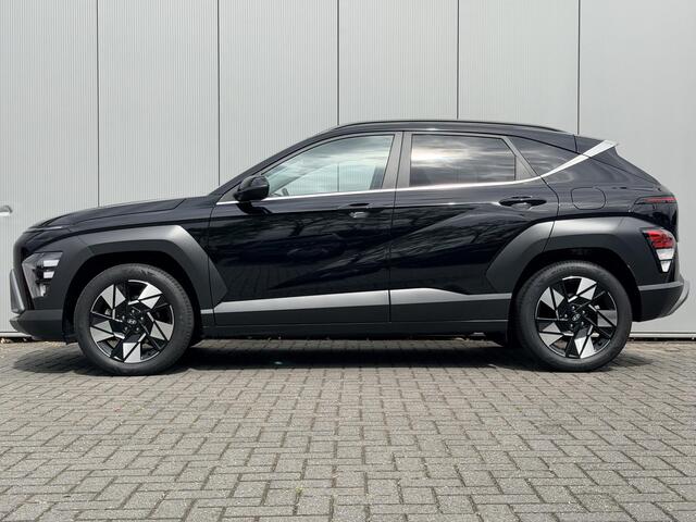 Hyundai Kona 1.6 GDI HEV Comfort Smart Automaat / Fabrieksgarantie tot 2-2030 / Stoel- & Stuurverwarming / Navigatie / Achteruitrijcamera / Adaptive Cruise Control / Climate Control / LED Verlichting /