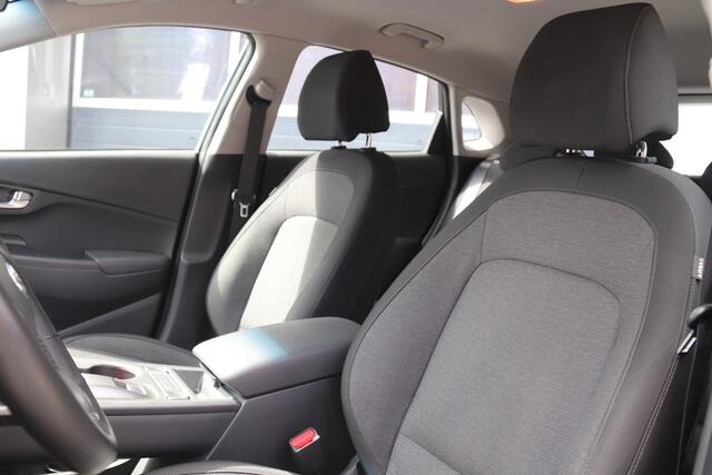 Hyundai Kona EV Comfort 39 kWh, Carplay, Camera, Cruise, SOH 100%