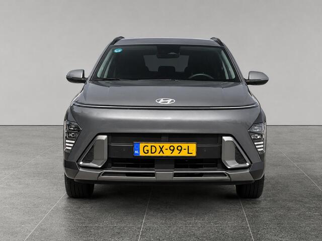 Hyundai Kona Comfort Smart 1.6 GDI HEV 140pk | NAVI | 18'' LM-VELGEN | ELEKTR. ACHTERKLEP | STOEL + STUURVERW. | 1STE EIGENAAR! | NEDERLANDSE AUTO |