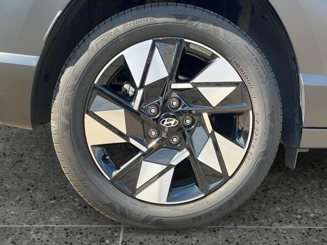 Hyundai Kona Comfort Smart 1.6 GDI HEV 140pk | NAVI | 18'' LM-VELGEN | ELEKTR. ACHTERKLEP | STOEL + STUURVERW. | 1STE EIGENAAR! | NEDERLANDSE AUTO |