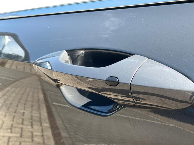 Hyundai Kona Comfort Smart 1.6 GDI HEV 140pk | NAVI | 18'' LM-VELGEN | ELEKTR. ACHTERKLEP | STOEL + STUURVERW. | 1STE EIGENAAR! | NEDERLANDSE AUTO |