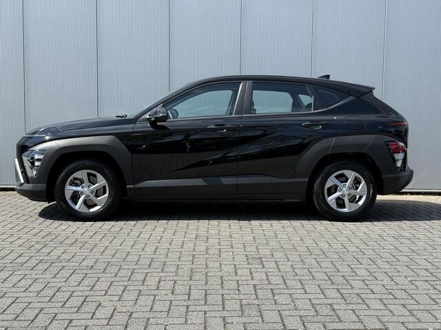 Hyundai Kona 1.6 GDI HEV Comfort / 1e eig / NL auto / Navigatie / Climate control / Adapt. cruise control / Trekhaak / All season banden /