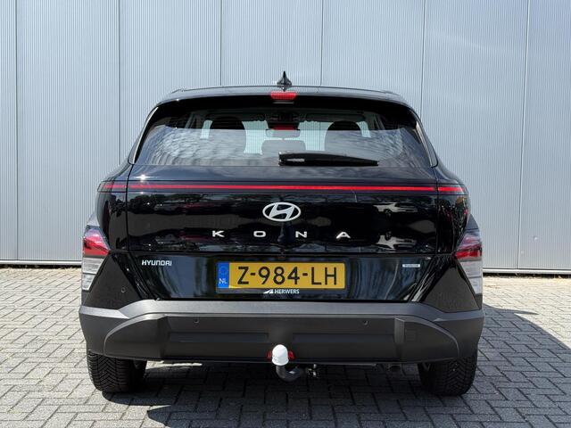 Hyundai Kona 1.6 GDI HEV Comfort / 1e eig / NL auto / Navigatie / Climate control / Adapt. cruise control / Trekhaak / All season banden /