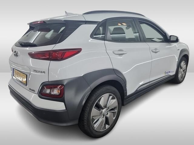 Hyundai Kona EV Comfort 64 kWh 3-Fase 1e-Eig. & Dealer-Onderh. BOVAG-Garantie. NL-Auto.