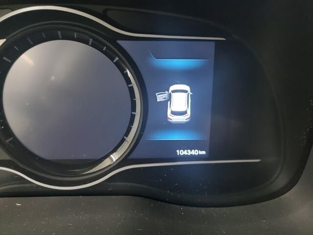 Hyundai Kona EV Comfort 64 kWh 3-Fase 1e-Eig. & Dealer-Onderh. BOVAG-Garantie. NL-Auto.