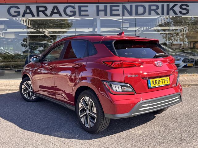 Hyundai Kona EV Comfort Smart 64 kWh | SOH: 96,0% | 3 Fase | Adaptive CC | Navi | Camera | Stoelverwarming | Climate |