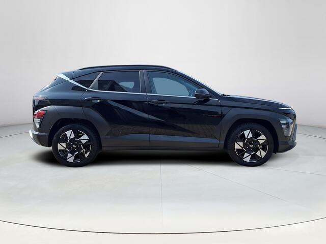 Hyundai Kona 1.6 GDI HEV Premium | Apple Carplay/Android Auto | Stoel/stuurverwarming | Elektrische achterklep | BOSE | 360 graden camera | Lederen bekleding | Elektrische verstelbare stoelen met geheugen |