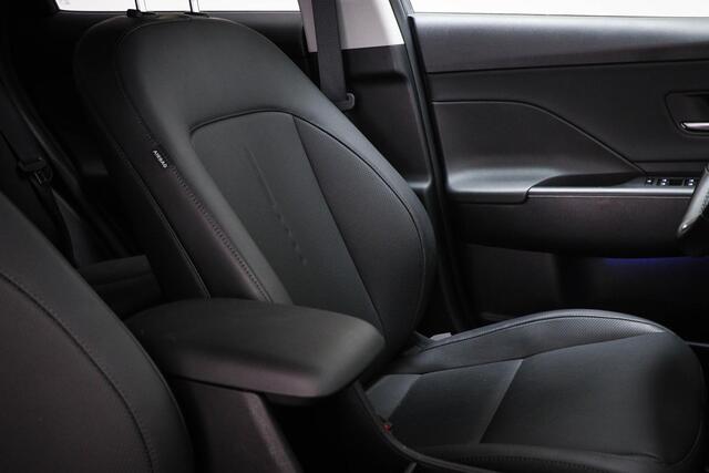 Hyundai Kona 1.6 GDI HEV Premium | ACHTERBANKVERWARMING | STOELVENTILATIE | DAB | APPLE | CAMERA