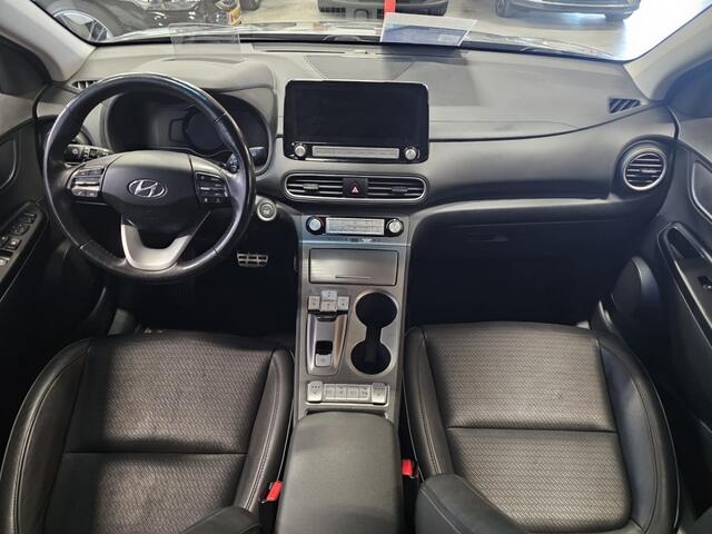 Hyundai Kona EV Comfort 64 kWh | Adaptieve cruise | Leer | Stoelverwarming