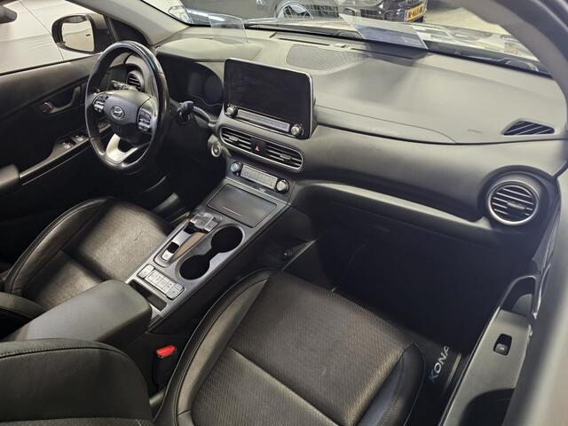 Hyundai Kona EV Comfort 64 kWh | Adaptieve cruise | Leer | Stoelverwarming