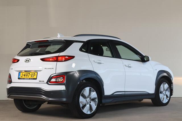 Hyundai Kona EV Comfort 64 kWh - NL Auto!! Adap Cruise I Camera I Keyless E+S