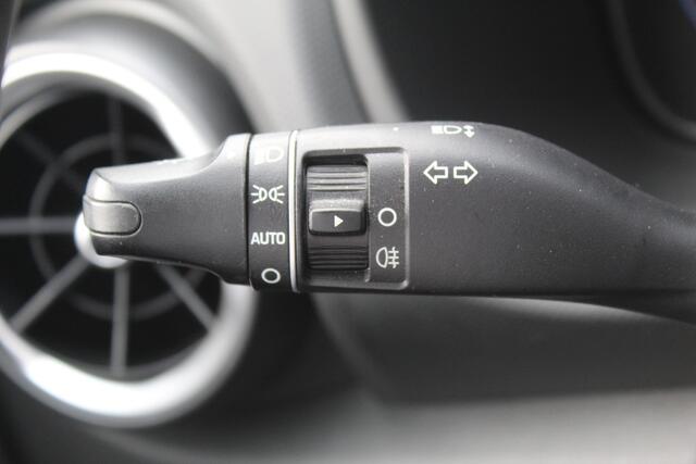 Hyundai Kona 1.0 T-GDI Comfort Smart , Unieke auto Slechts 17000km Climate control , Achteruitrij camera , Bluetooth Apple carplay , Trekhaak