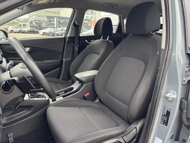 Hyundai Kona 1.6 GDI HEV Comfort Smart | Navigatie | Trekhaak | Adaptieve cruisecontrol | Climate control | Parkeersensoren achter| Achteruitrijcamera | Krell audio