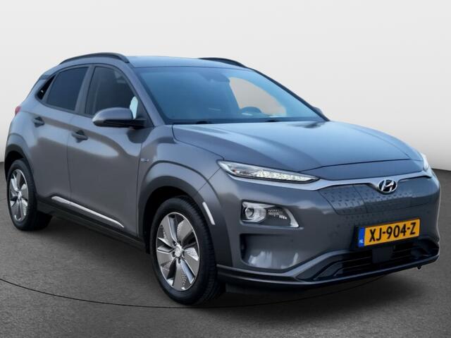 Hyundai Kona EV Premium 64 kWh | Warmtepomp | Trekhaak | Stoelventilatie | Stoelverwarming