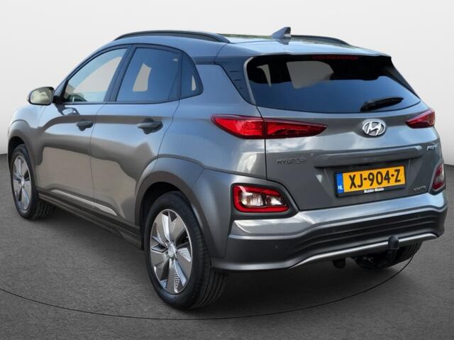 Hyundai Kona EV Premium 64 kWh | Warmtepomp | Trekhaak | Stoelventilatie | Stoelverwarming