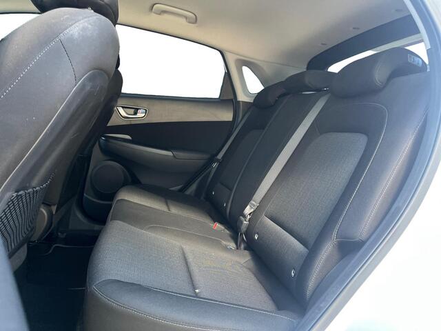Hyundai Kona Comfort Smart 1.6 GDI HEV 140pk | KEYLESS ENTRY | NAVI | APPLE CARPLAY / ANDROID AUTO | LM-VELGEN | CAMERA |