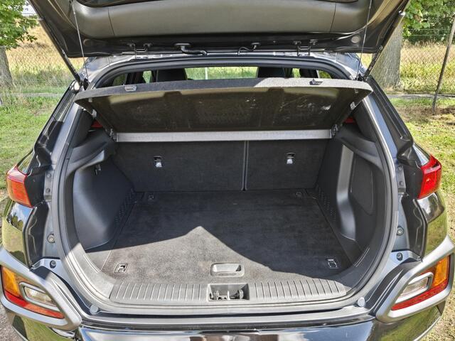Hyundai Kona 1.6 T-GDI Fashion AUTOMAAT | CLIMA| NAVI | CRUISE | TREKHAAK | STOEL VW |