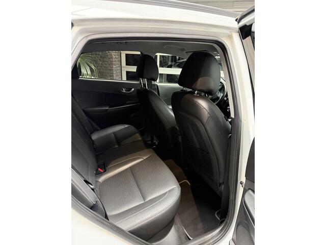 Hyundai Kona 1.0T Premium zeer luxe uitvoering!!!