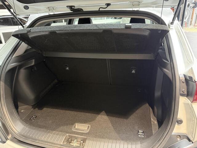 Hyundai Kona 1.0T Premium zeer luxe uitvoering!!!