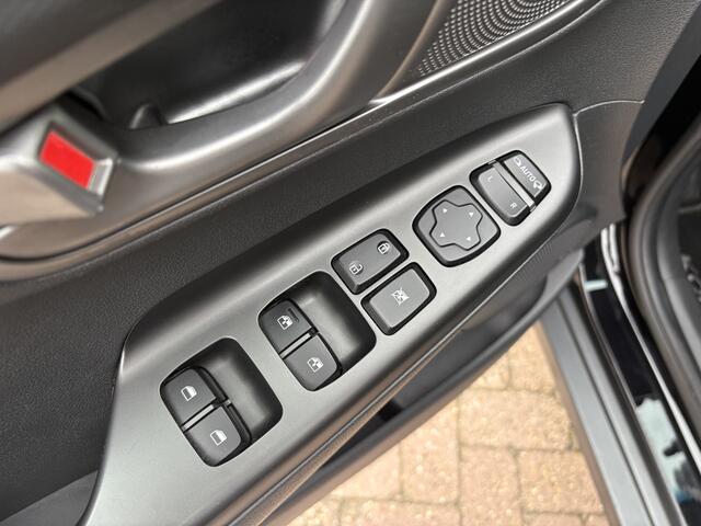 Hyundai Kona EV Premium 64 kWh, navi, cruise, camera, climate