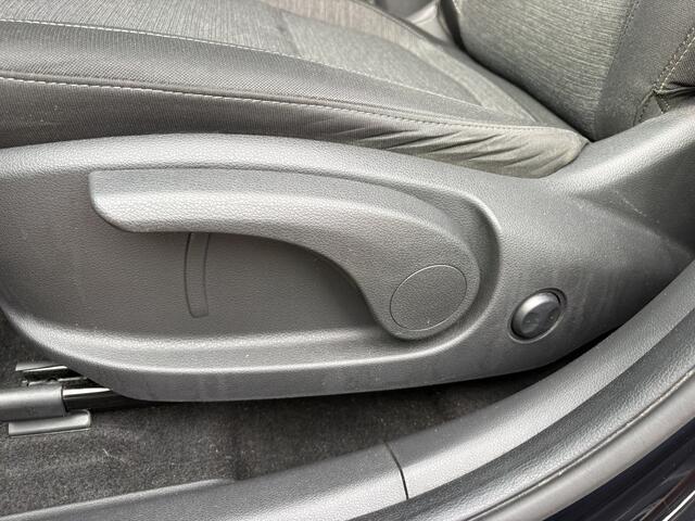 Hyundai Kona EV Premium 64 kWh, navi, cruise, camera, climate