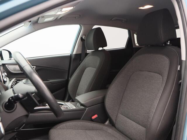Hyundai Kona EV Fashion 64 kWh 205 Pk | Krell Audio | Adaptive Cruise | Navigatie | Keyless | Leder Stuurwiel | Trekhaak | 17 Inch