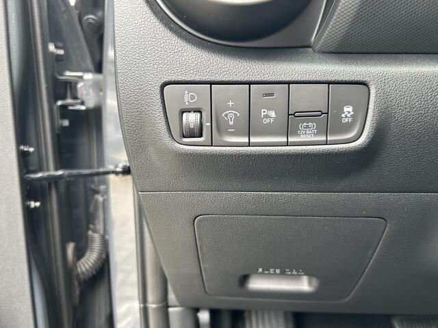Hyundai Kona 1.6 GDI HEV Comfort Smart | Navigatie | Lichtmetalen velgen | Trekhaak | Apple-Carplay/Android Auto | Achteruitrijcamera |