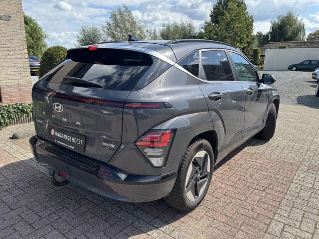Hyundai Kona Electric Comfort Smart 65.4 kWh Trekhaak / All-Seasons / Vehicle to Load