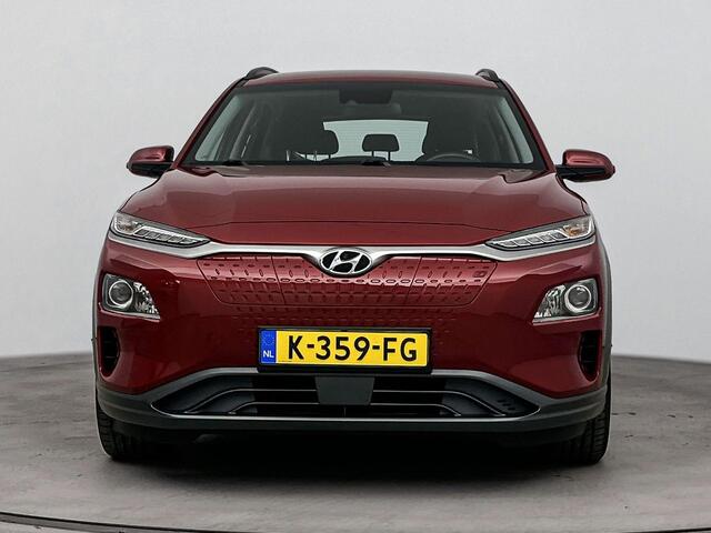 Hyundai Kona EV Comfort 64 kWh | SOH 97 % | Camera | Clima | Apple Carplay | Android Auto
