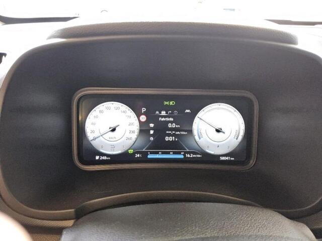 Hyundai Kona EV Comfort Smart 39 kWh | Dealer onderhouden, 1e eigenaar, Warmtepomp, Navigatie, CarPlay