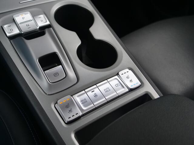 Hyundai Kona EV Premium Sky 64 kWh | schuifdak | leder | krell sound | slechts 36.000km..