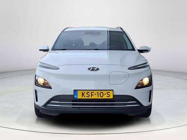 Hyundai Kona EV Fashion 64 kWh | Apple Carplay/Android Auto | Climate control | Stoelverwarming | Achteruitrijcamera | Cruise Control |