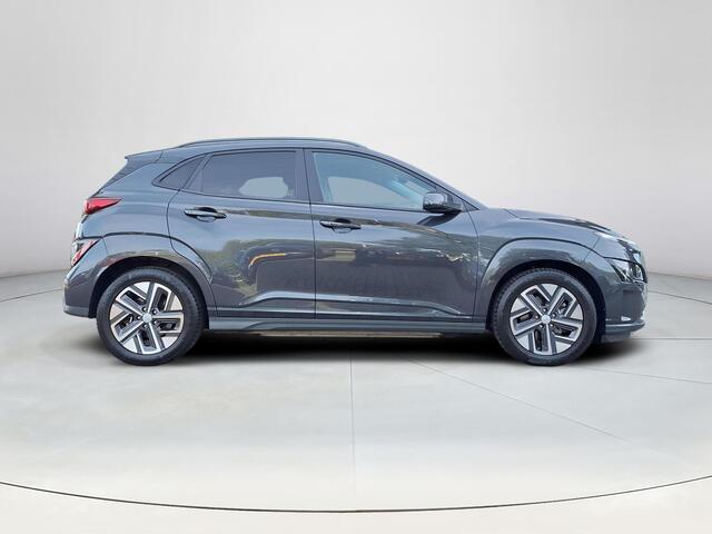 Hyundai Kona EV Fashion 64 kWh | Apple Carplay/Android Auto | Climate control | Stoelverwarming | Achteruitrijcamera | Cruise Control |