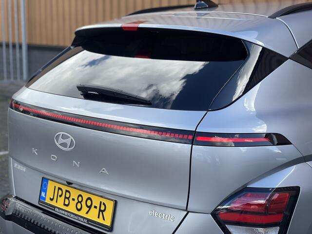 Hyundai Kona Electric Standard Range Pure Edition 48.6 kWh | Draadloze Apple Carplay | Android Auto | Rijmodus Regeling | Lane Assist | Stuurwielverwarming |
