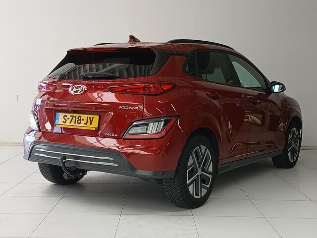 Hyundai Kona EV Fashion 64 kWh | Trekhaak | Camera | Stoelverwarming | Navigatie |