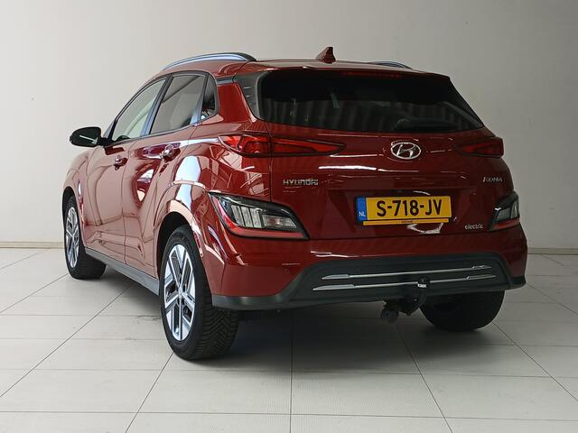 Hyundai Kona EV Fashion 64 kWh | Trekhaak | Camera | Stoelverwarming | Navigatie |
