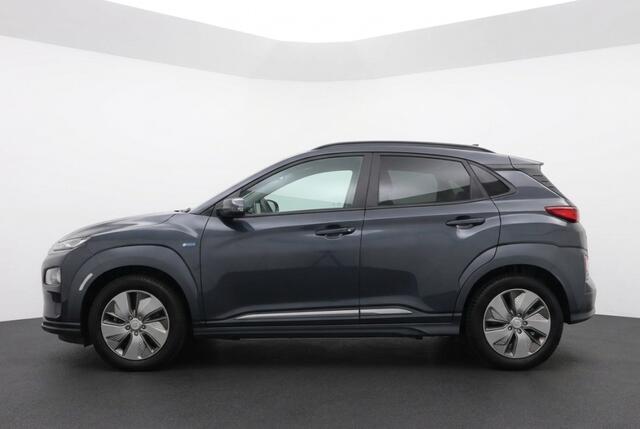 Hyundai Kona EV Premium 64 kWh 100% SOH Origineel NL | Leder | Stoelventilatie | HUD | Carplay