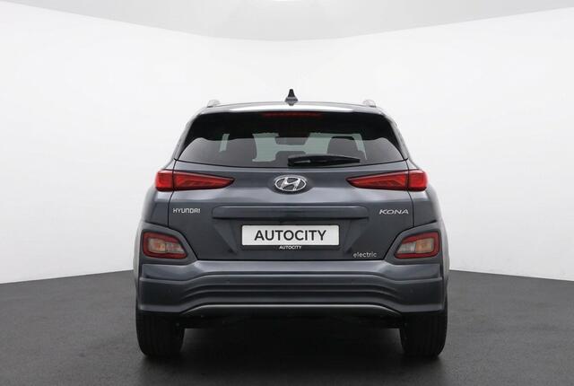 Hyundai Kona EV Premium 64 kWh 100% SOH Origineel NL | Leder | Stoelventilatie | HUD | Carplay