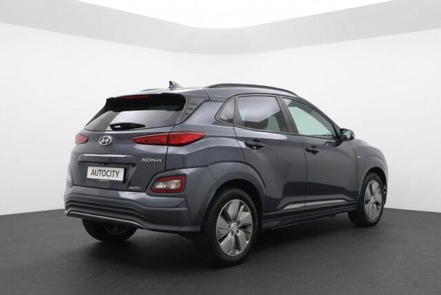Hyundai Kona EV Premium 64 kWh 100% SOH Origineel NL | Leder | Stoelventilatie | HUD | Carplay
