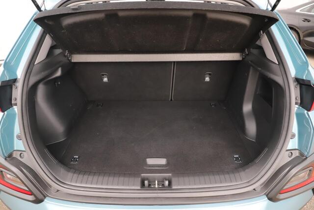 Hyundai Kona 1.0T Comfort Trekhaak Navigatie Achteruitrijcamera Carplay Android Climate Cruise Control LMV