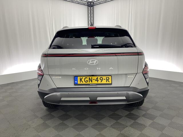 Hyundai Kona 1.6 GDI HEV Premium Sky | Pano dak | Leer | Apple carplay | Stoelverwarming en koeling | Adap cruise