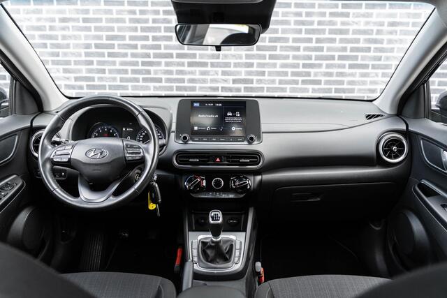 Hyundai Kona 1.0 T-GDI 120 Comfort | Achteruitrijcamera | Parkeersensoren | Airco | Cruise Control | Apple Carplay | Android Auto | DAB | Lichtmetalen Velgen 16 inch – foto 3