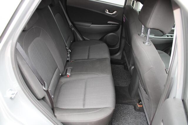 Hyundai Kona 1.6 GDI HEV Fashion Hybrid Automaat Airco Navi Camera Carplay 42dkm Nieuwstaat