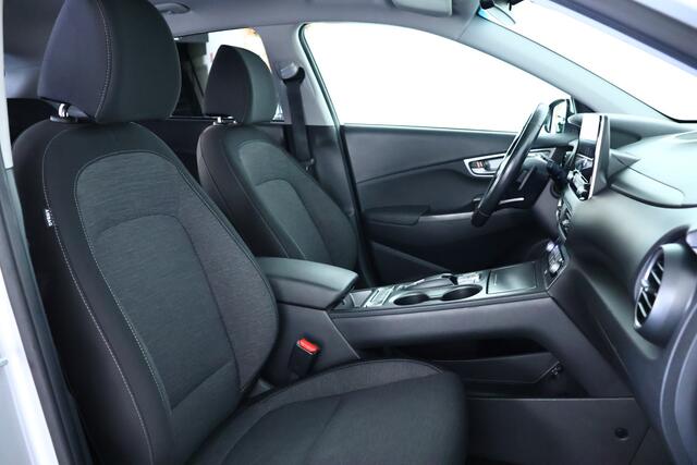 Hyundai Kona EV Style 64 kWh SOH 100% / LED / Navi / CarPlay / Cam / ACC