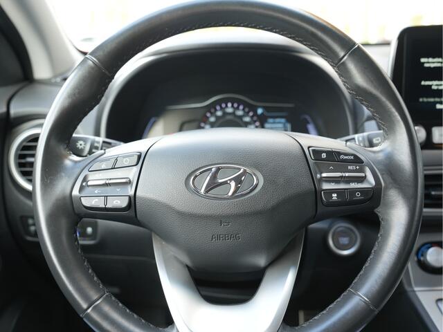 Hyundai Kona EV Fashion 64 kWh | SOH 96% | Head-up display | Cruise control adaptief met stop&go |